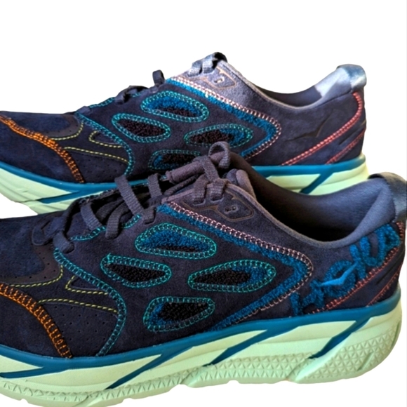 Hoka One One Clifton L Embroidery Sneakers...Size 10.5 main image 4
